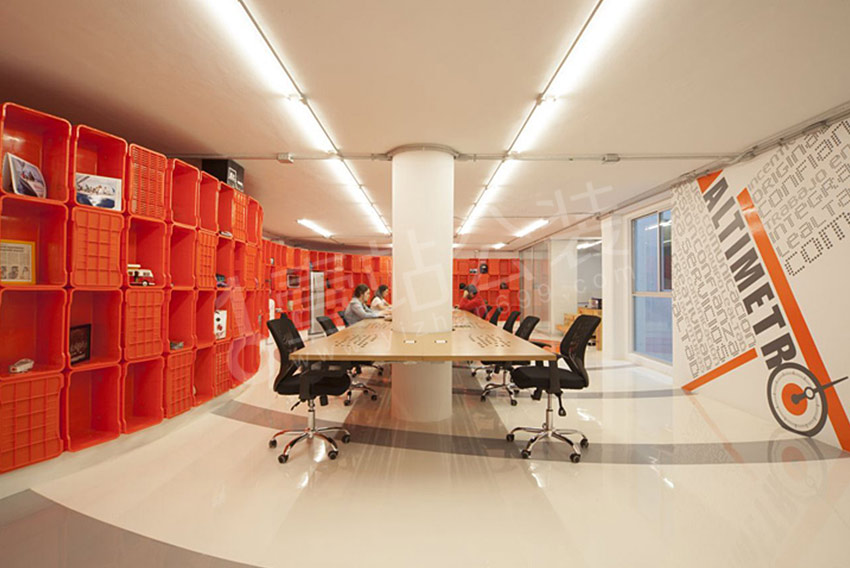 橙色办公室设计